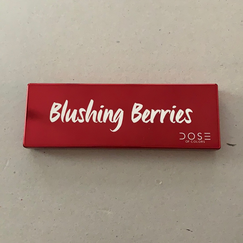 Blushing Berries by Dose of colors